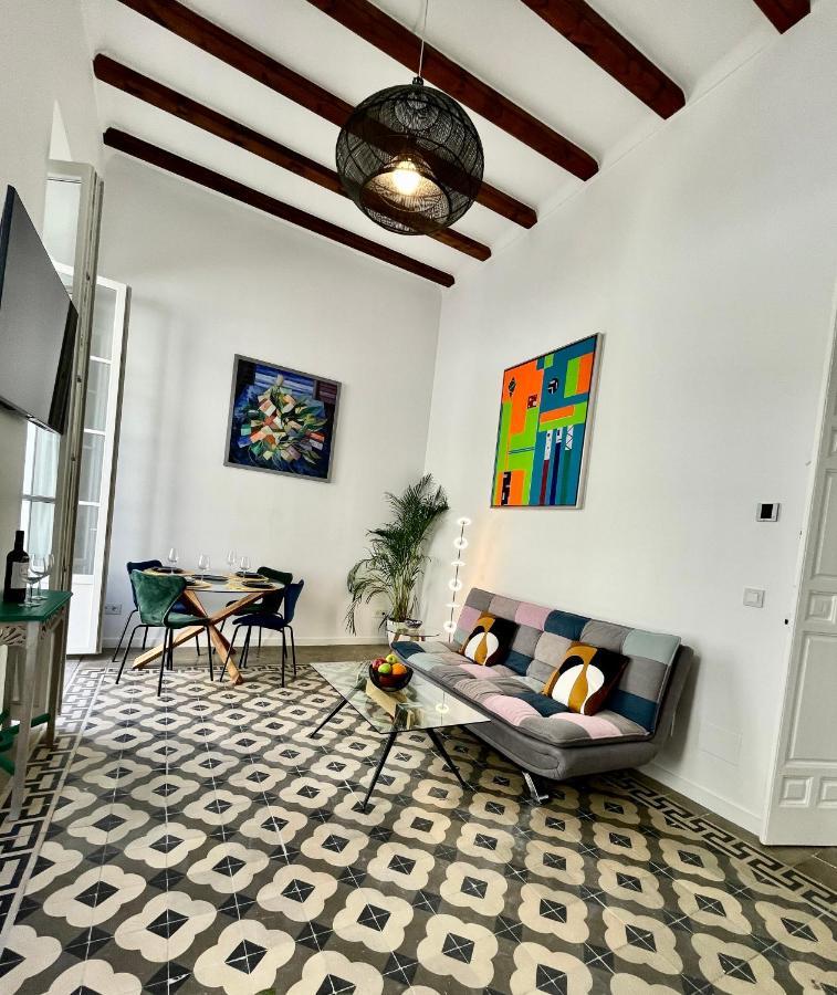 Puerta Azul 3 Bedroom Deluxe Apartment Малага Экстерьер фото